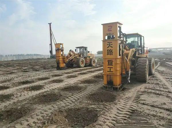 使用冷再生機前遵守相關(guān)規(guī)定是有利于作業(yè)的